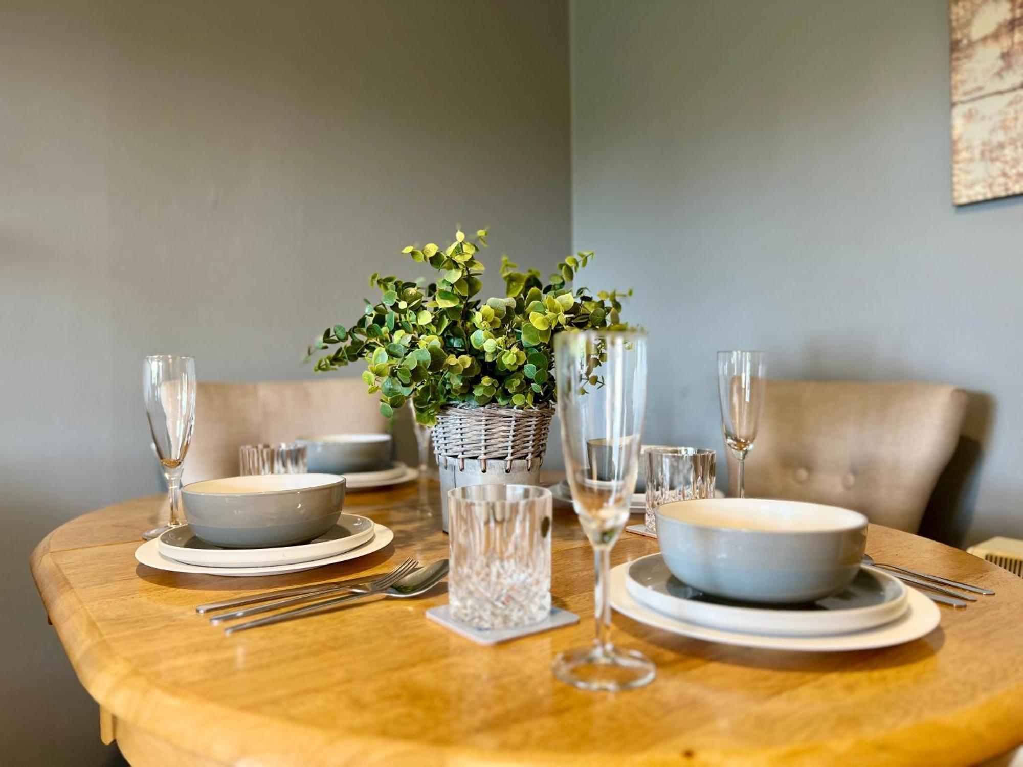 Spacious 2 Bed-Flat In Glasgow City - Free Parking Bagian luar foto