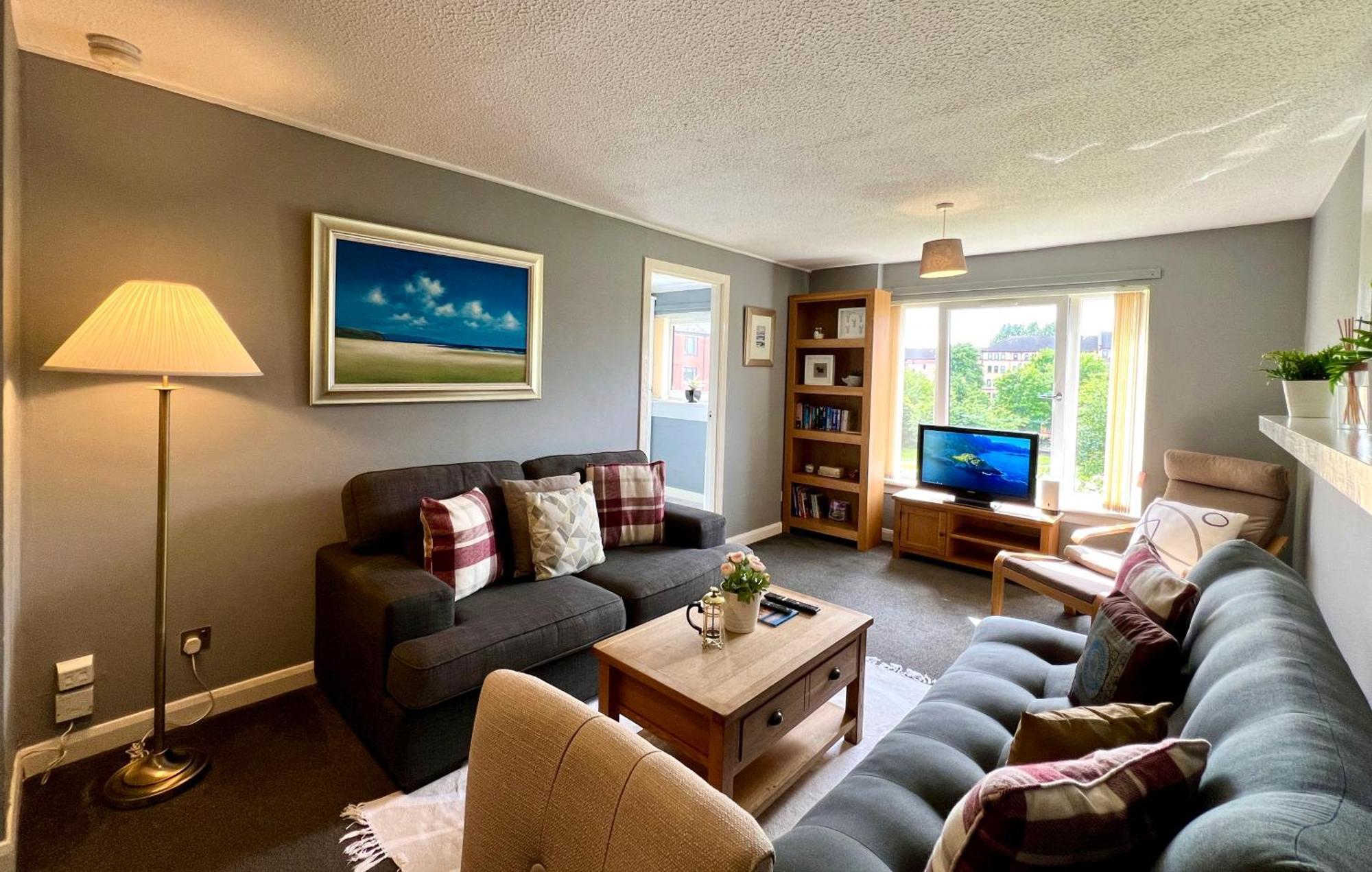 Spacious 2 Bed-Flat In Glasgow City - Free Parking Bagian luar foto
